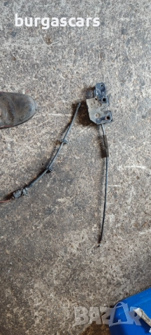 Брава преден капак Vw Touran - 60лв