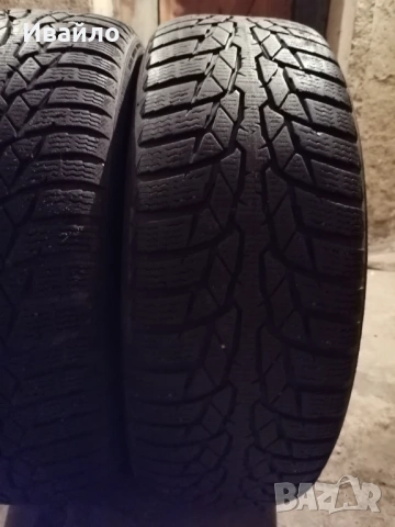 Продавам 2 броя зимни гуми 195.65.15 на 1 сезон дот 2022 Nokian , снимка 2 - Гуми и джанти - 53104316