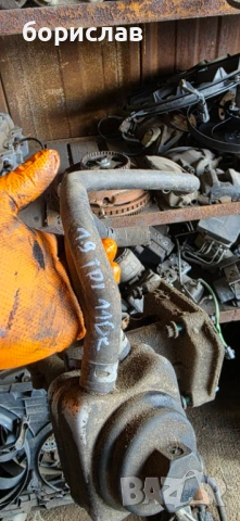 Маслено тяло за Фолксваген голф 4 1.9 тди, снимка 3 - Части - 53699552