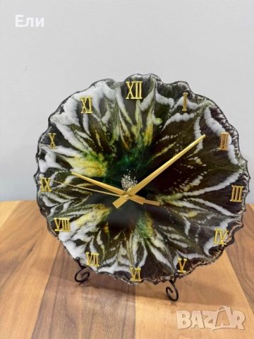 Дизайнерски, ръчно изработен часовник, изработен с внимание към детайлите, снимка 3 - Стенни часовници - 52805877
