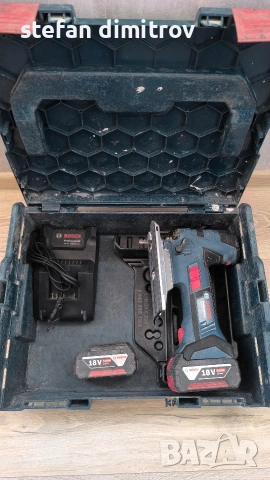 Bosch GST 18 V-LI S Акумулаторен пробивен трион плюс 2 🔋 6 Ah и 4 Ah и зарядно 