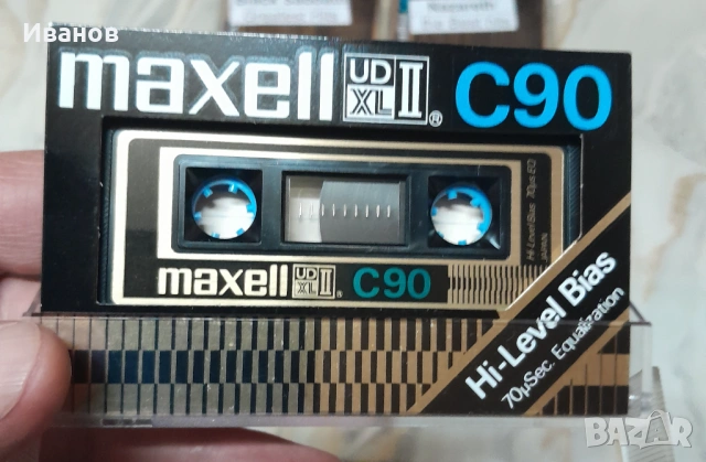 MAXELL / Златен / - 90 мин. - хром