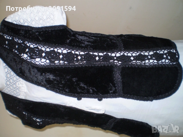   Дамско елече черно копринено кадифе  с мотиви плетени на една кука, снимка 17 - Жилетки - 34919404