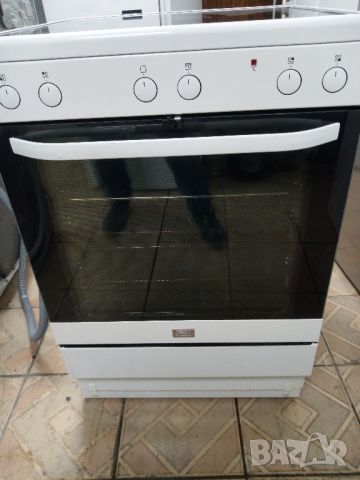Като нова свободно стояща печка с керамичен плот VOSS Electrolux 60 см широка 2 години гаранция!, снимка 6 - Печки, фурни - 45961571