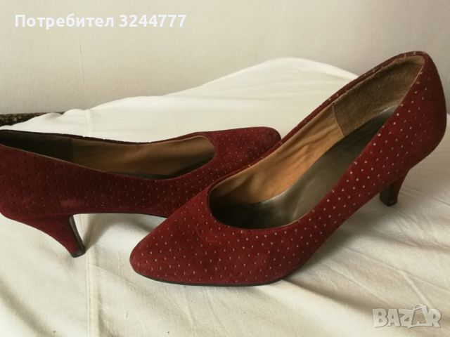 Дамски обувки и чехли, снимка 5 - Дамски ежедневни обувки - 46449434