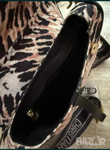 Dior дамска чанта, снимка 5 - Чанти - 50516954
