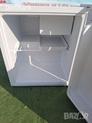 Малък хладилник мини бар , снимка 6 - Хладилници - 53891177