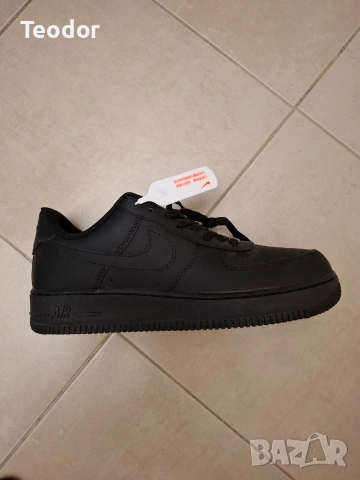Черни обувки Air Force 1