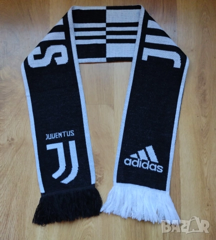 Juventus / ADIDAS - футболен шал на Ювентус 