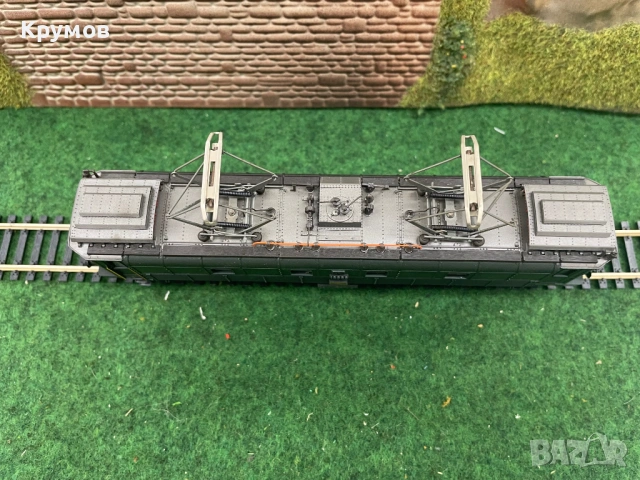 Локомотив електровоз Роко Be 4/6 Н0 1:87 влак ЖП модел, снимка 3 - Колекции - 53639660