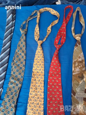 вратовръзки  различни цветове  внос, снимка 1 - Други - 41566351