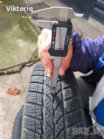 Зимни гуми 195 65 15, снимка 2 - Гуми и джанти - 52391064