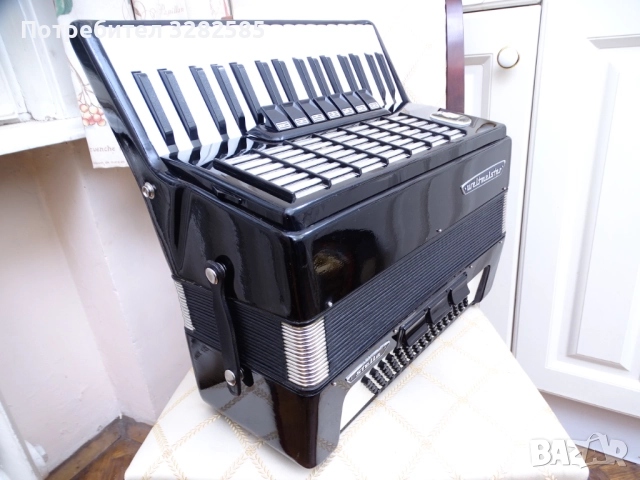 Акордеон Велтмайстер Стела 80 баса, снимка 10 - Акордеони - 52653250