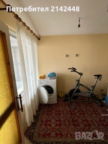 Продавам 2 етажа от къща с 22 помещения, 3 бани.2 floors of a House for Sale-3 bedroom, 3 baths, снимка 6 - Къщи - 46023996