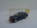 WIKING 1:87 H0 MERCEDES BENZ 124 КОМБИ КОЛИЧКА МОДЕЛ, снимка 1