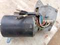 Електромоторче за чистачки на Мерцедес- 200 Д, снимка 1