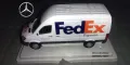 Mercedes Benz Sprinter FedEx - Мащаб 1:43, снимка 1