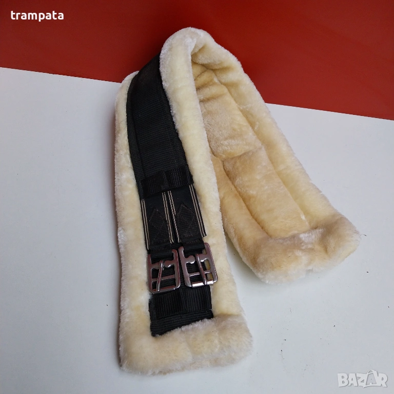 НАЙ ДОБРАТА ОФЕРТА Колан от овча вълна за коне Show Master , снимка 1