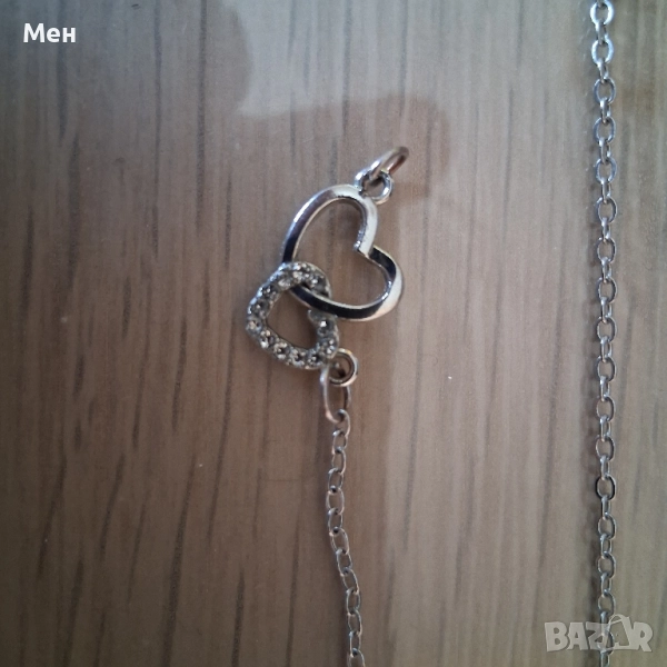 Сребърна гривна със сърчице и прозрачни блестящи камъчета с удължение за врата, снимка 1