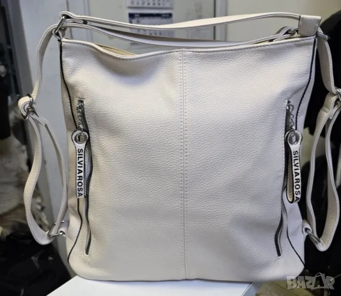 Стилна дамска чанта с предни джобове и минималистичен дизайн, снимка 1