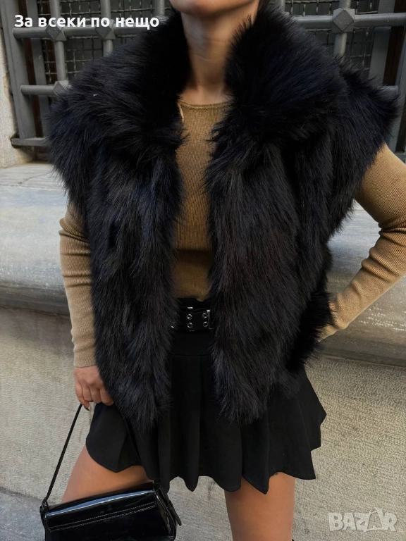 Black Weekend💯✅🖤Дамски Черен Пухкав Елек Код A1177, снимка 1