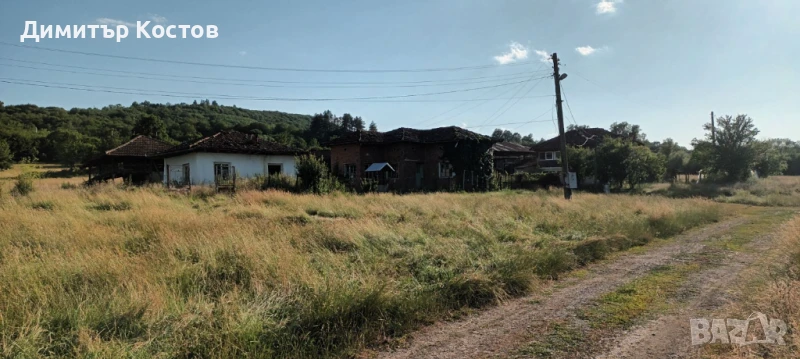 Къща с двор, снимка 1