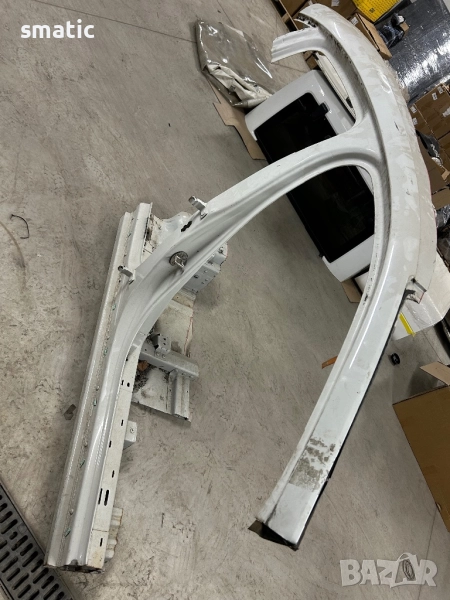 Дясна колонка Porsche Panamera 971, снимка 1