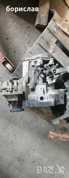 5 степенна скоростна кутия за Фолксваген голф 5 , снимка 1