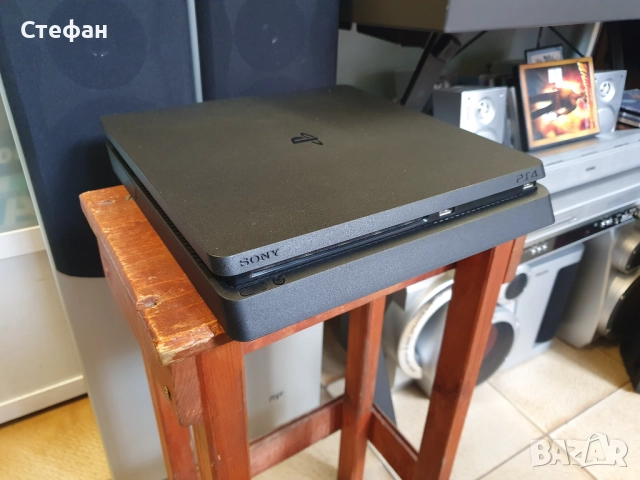 PS4 Play Station 4 Slim 500GB с джойстик и кабели. В отлично техническо и визуално състояние., снимка 7 - Игри за PlayStation - 51973291