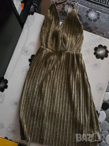 Продавам рокля , снимка 2 - Рокли - 50899096