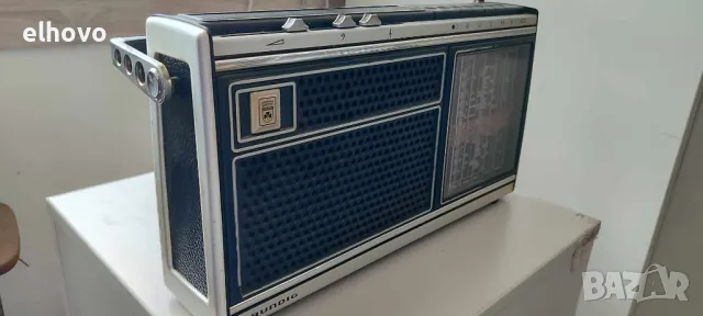 Радио Grundig concert boy 1100, снимка 4 - Радиокасетофони, транзистори - 47118686