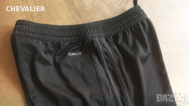 Adidas MANCHESTER UNITED Kids Football Shorts Размер 7-8 г / 128 см детски футболни къси 29-67, снимка 4 - Детски къси панталони - 50878160