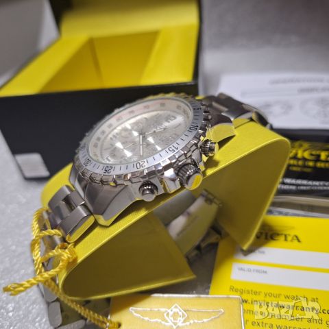 НОВ! Мъжки Часовник INVICTA SPECIALTY 6620,CHRONOGRAPH,100m., снимка 8 - Мъжки - 45419721