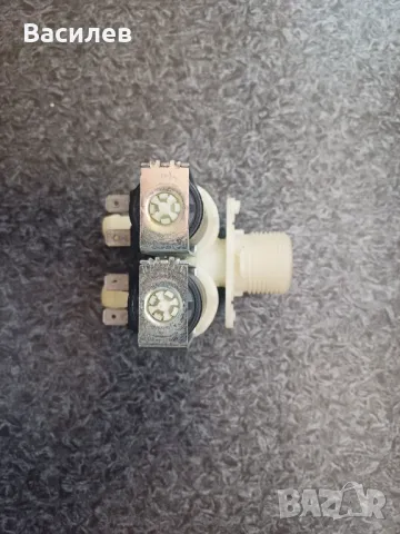 Продавам Магнитвентил за пералня универсален - двоен, 90º, φ10.5mm