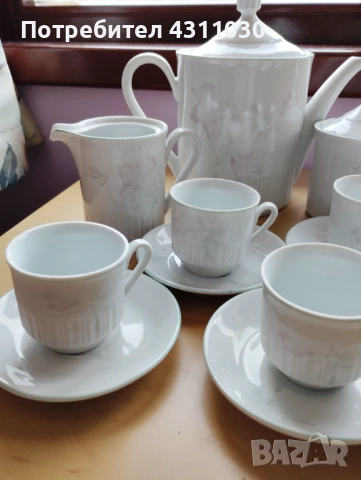 Нови българси  сервизи за кафе от 80-те години, снимка 8 - Сервизи - 54199352