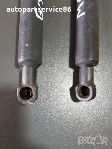 Амортисьори за капака на багажника ляв и десен за хечбек за Mazda 6 2.2 (2007-2011) GS1M, снимка 2 - Части - 53714575