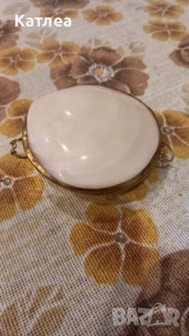 Кутия за бижута , снимка 2 - Антикварни и старинни предмети - 53791066