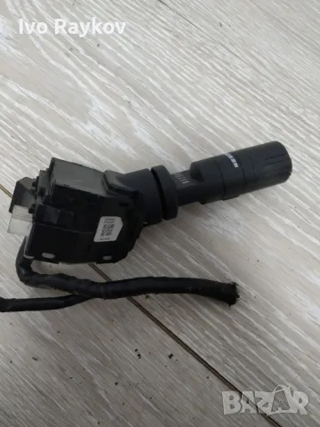 Лостче , чистачки за Nissan Navara D40 , 25260 EA001