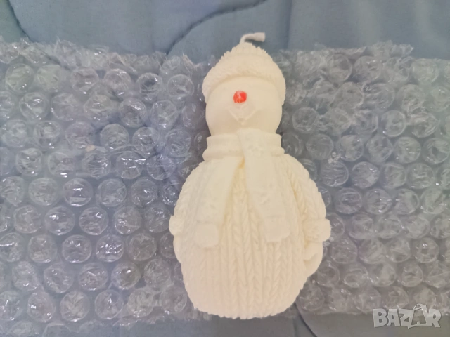 Три свещи с формата на зайче, мида и снежен човек, снимка 5 - Декорация за дома - 54169634