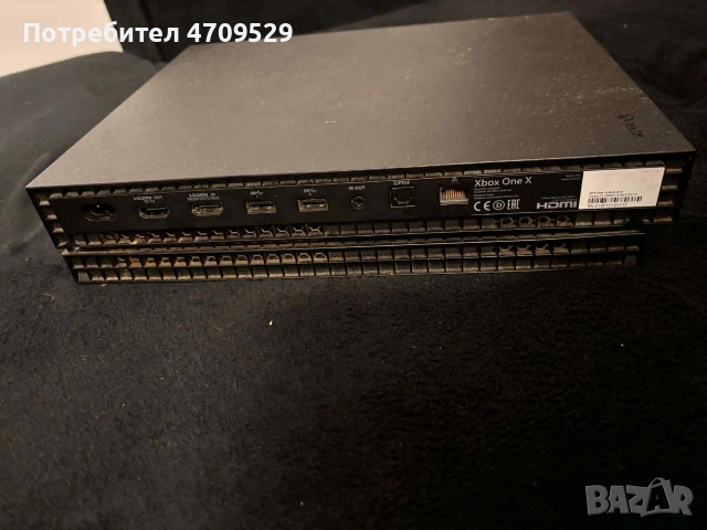 продавам XBOX ONE X, снимка 5 - Xbox конзоли - 53105257