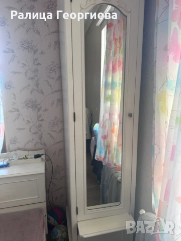 Спалня, снимка 2 - Спални и легла - 53787938