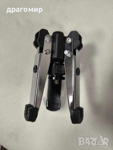 трипод за монопод, снимка 3 - Чанти, стативи, аксесоари - 53904547