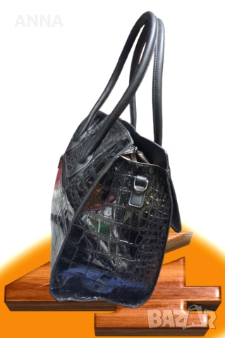 Стилна дамска чанта, снимка 4 - Чанти - 53278507