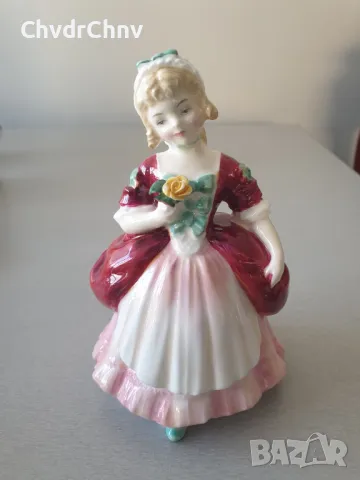 Колекционерска стара английска порцеланова фигурка Royal Doulton Valerie/1952 статуетка 13см, снимка 1 - Колекции - 46975185