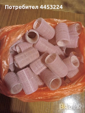 Купички ,четки, пелерини за боядисване на коса,поставка за фризьорски четки и ролки за коса , снимка 9 - Фризьорски принадлежности - 51848071