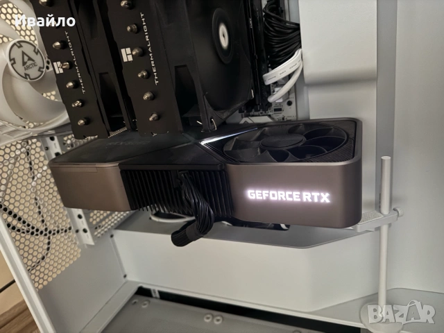 RTX 3090 Founders Edition, снимка 2 - Видеокарти - 54298290
