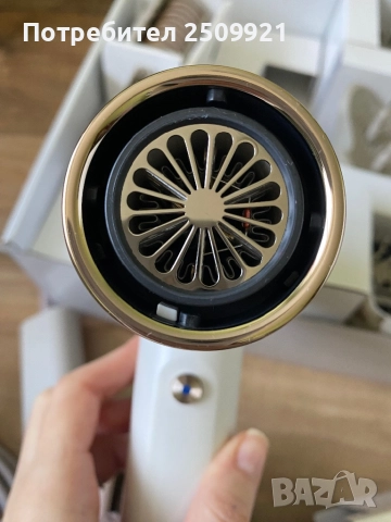 Сешоар Shark SpeedStyle HD334EU с приставки, снимка 6 - Сешоари - 52845956