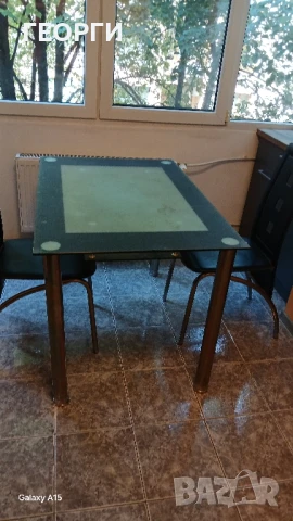 Трапезарна Стъклена маса размери дъл.1.10/ шир.75 / височина 75см КАТО НОВА 110лв, снимка 8 - Маси - 51316754