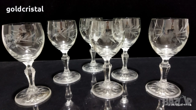ретро кристални чаши гравирани 