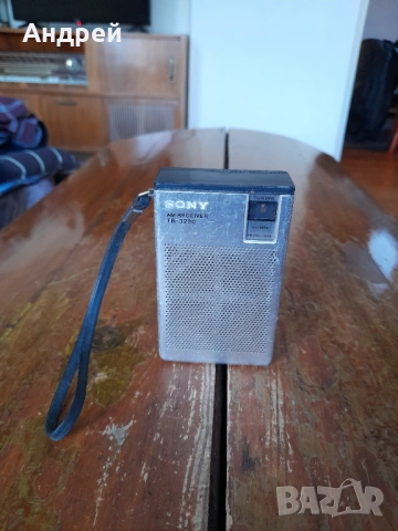 Старо радио,радиоприемник Sony TR-3230